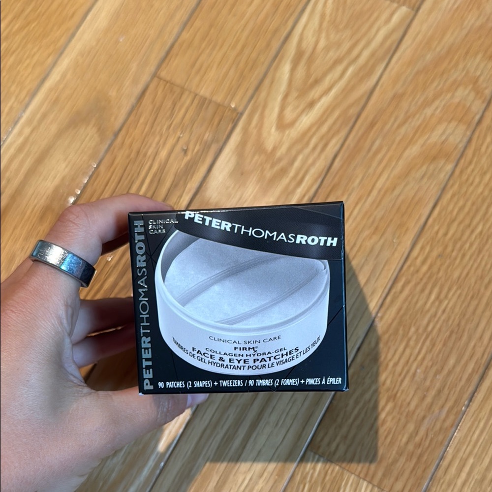 Peter Thomas Roth Black and White Skincare Box